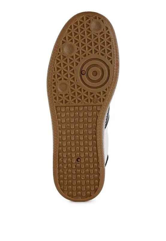 Crossover Classic Lace-Up Sneaker: Ultimate Style and Comfort Flatform - FamilyClothes