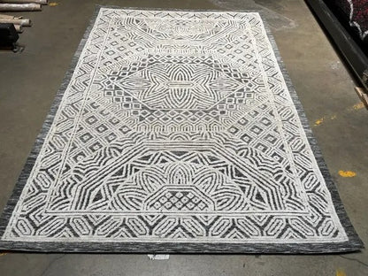 5'3'' x7 '6'' Feet Beige Grey Tribal Area Rug - FamilyClothes