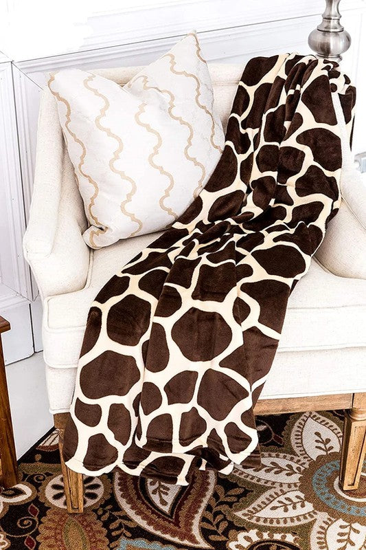 Giraffe Super Soft Cozy Bed Throw Flannel Blanket - FamilyClothes