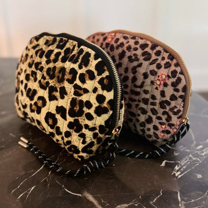 Vintage-Inspired Quilted Leopard Cosmetic Case – C - FamilyClothes