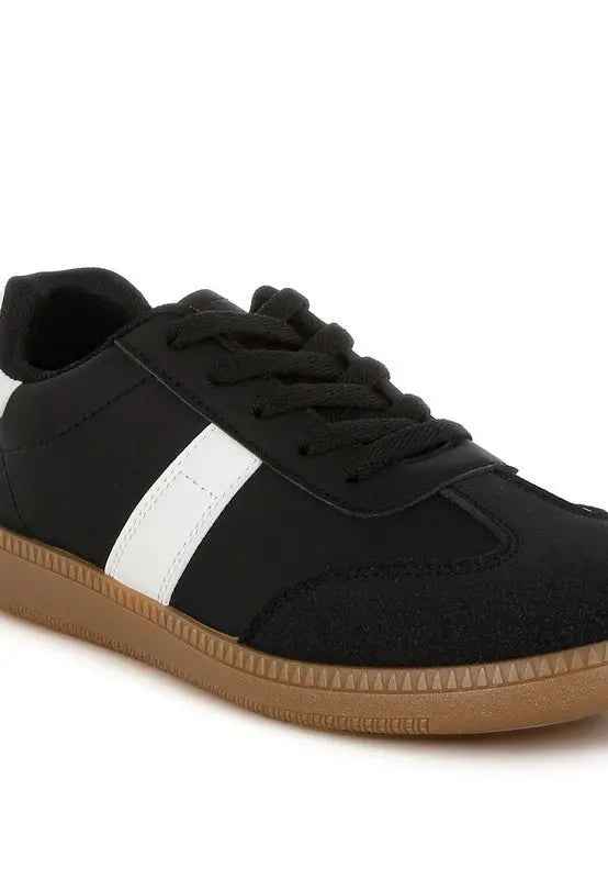 Crossover Classic Lace-Up Sneaker: Ultimate Style and Comfort Flatform - FamilyClothes